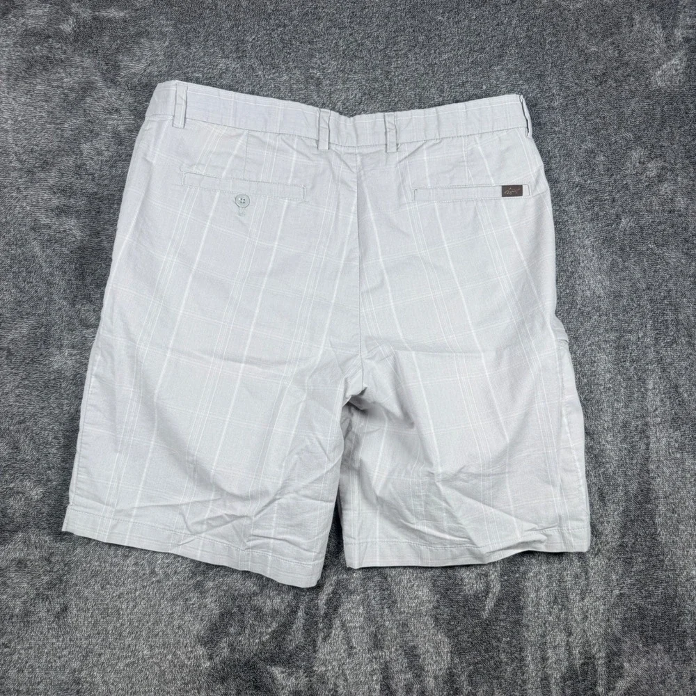 Greg Norman Tasso Elba Mens Gray Plaid Golf Shorts Size 34 Stretch Flat Front